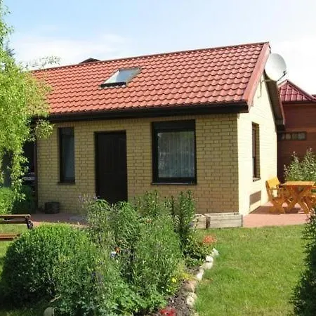 Gartenappartement An Der Polnischen Ostseekueste * Zarnowska