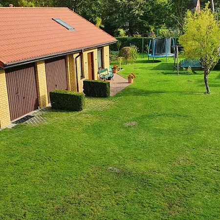 Gartenappartement An Der Polnischen Ostseekueste *